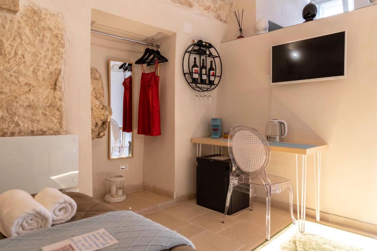 Bed and Breakfast Ca Sotto L'Arco Ostuni Exterior foto