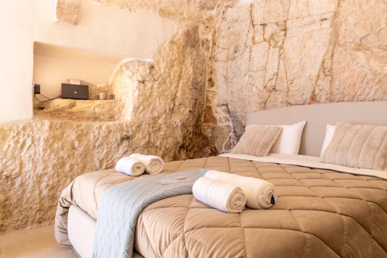 Bed and Breakfast Ca Sotto L'Arco Ostuni Exterior foto