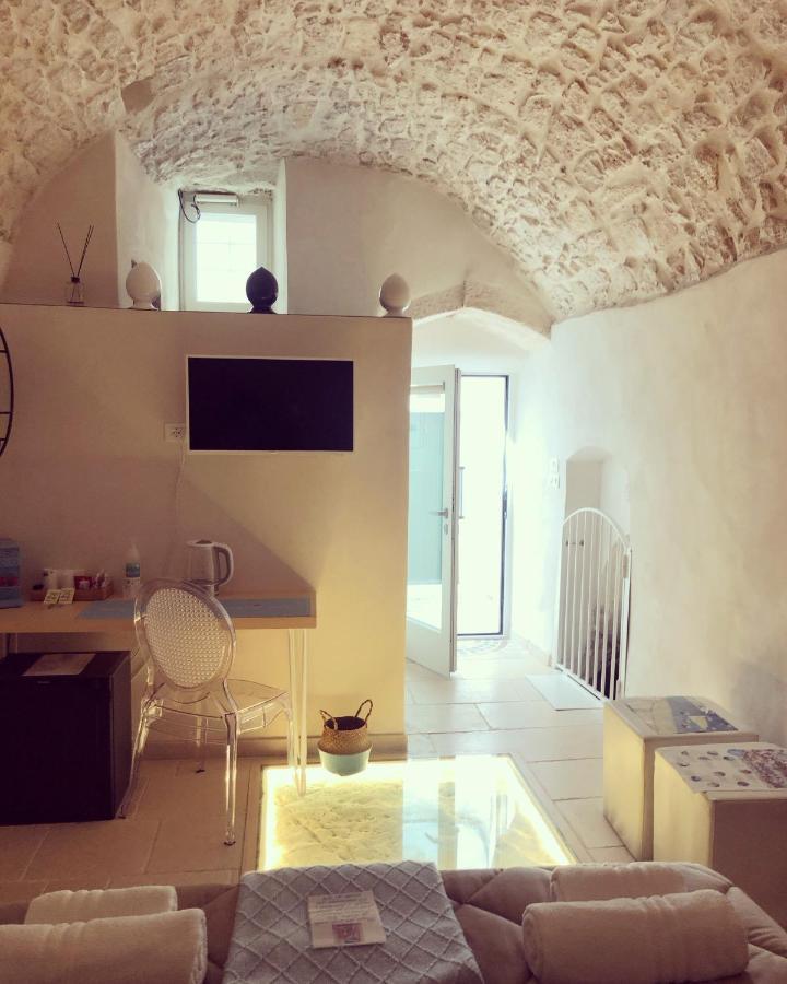 Bed and Breakfast Ca Sotto L'Arco Ostuni Exterior foto